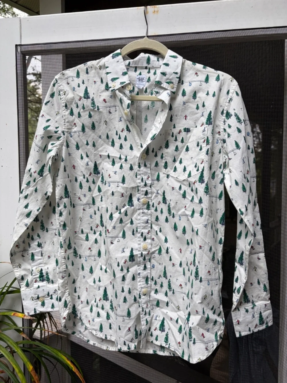Gap Kids Button Down Shirt XXL Winter Tree Skiiers Chairlift